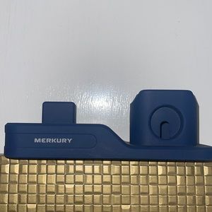 iPhone Multi Charger Case